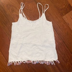 bevello boutique august winds tassel tank